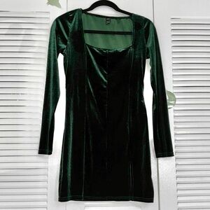 SHEIN Green Velvet Long Sleeve Bodycon Dress
